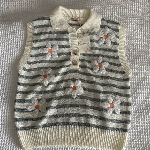 Hem & Thread Striped Sweater Vest with Daisy Accents - Picture 4 of 7